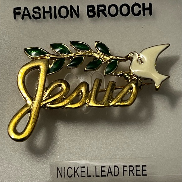 Vintage “Jesus” Dove carrying an Olive Branch Brooch Pin Peace Symbol Gold Tone - Picture 3 of 13